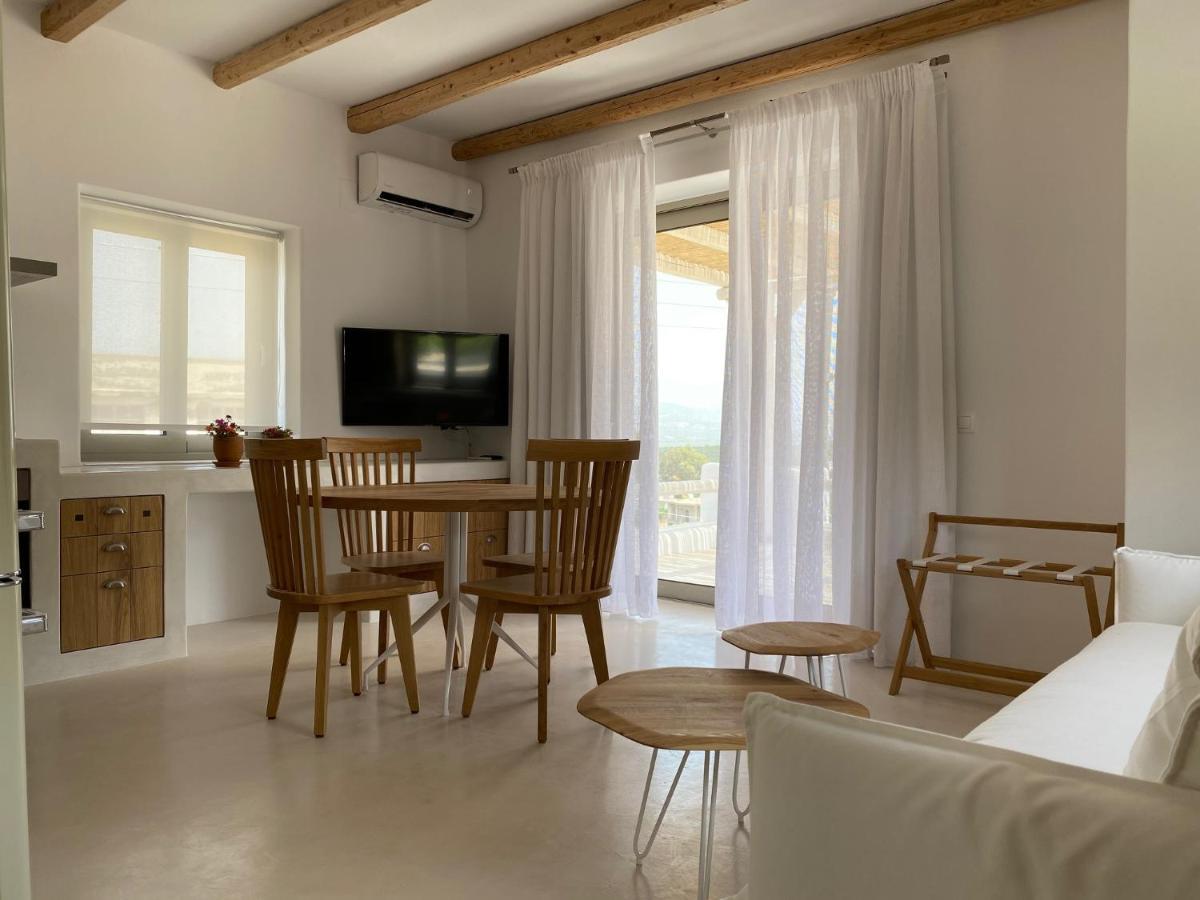 Laini Luxury Suites Pombia Екстериор снимка